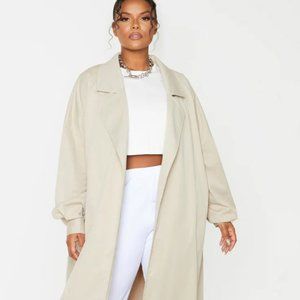 PrettyLittleThing Plus Stone Contrast Panel Trench